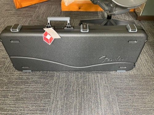 Fender deluxe molded - fender,