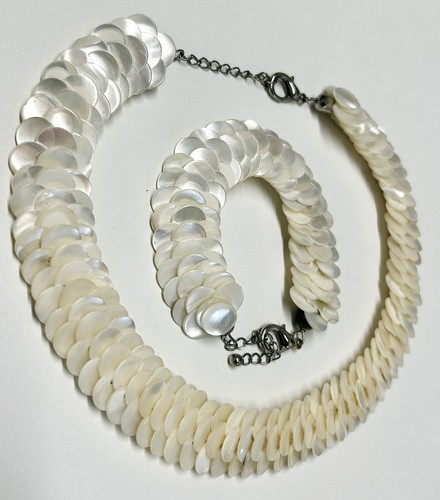 Mother pearl style - mother,