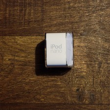 Apple iPod Nano With Earphones