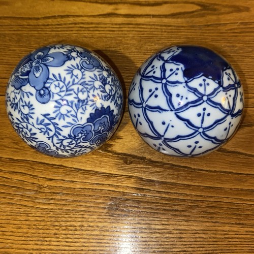 Vintage pair decorative - vintage,