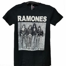 Ramones OFFICIAL T-Shirt CBGB