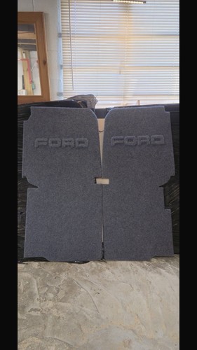 Transit custom carpeted - transit, rear