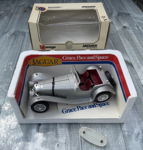 Bburago jaguar 100 - ss, 2½