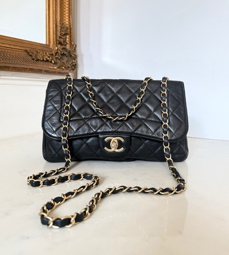 Chanel classic flap bag - chanel, gold