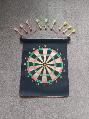 Magnetic dart board for kids - magnetic,