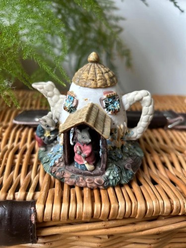 Vintage miniature mouse teapot - vintage,
