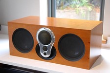 Linn Akurate 225 centre