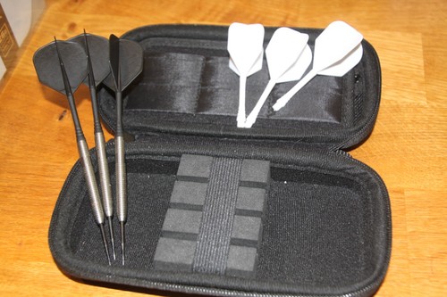 Red dragon 22g darts - red,