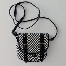 KARDASHIAN Kollection Black