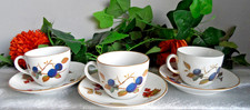 ROYAL WORCESTER EVESHAM GOLD TEA CUPS & SAUCERS X3