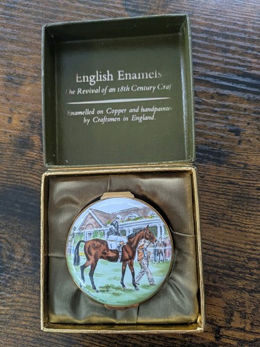Crummles enamels pill box - enamels,