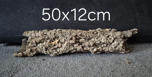 Cork bark tube hide - hide, 50cm