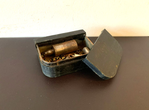 Small vintage wood metal - small,