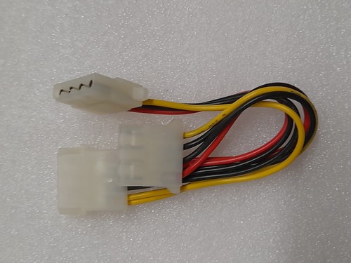 Belkin pin molex power - 4-pin,