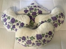 4 VTG throw pillows White