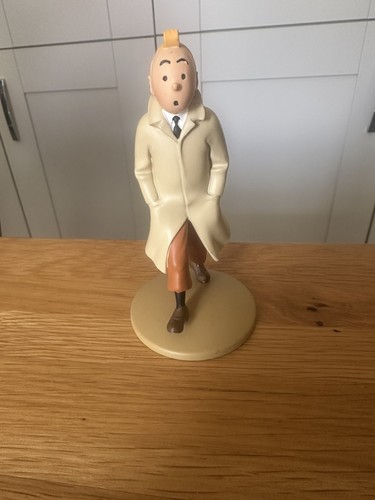Tintin collectible 12cm figure - tintin,