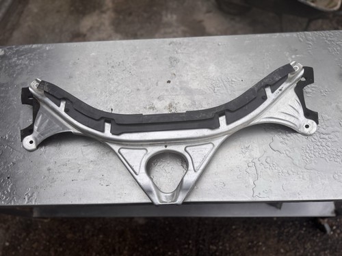 Audi rs6 rs7 engine support - audi, c7