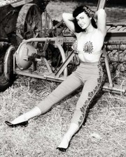 Bettie Page 11" x 8.5" inch