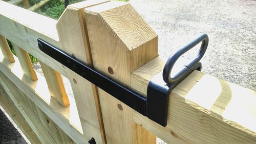 Throw over loop wooden gates