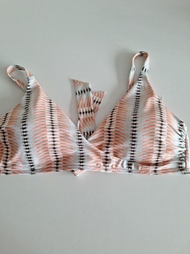 Mantaray bikini top - size, 18