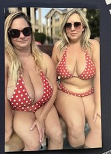 Photo Hot Sexy Beautiful Buxom