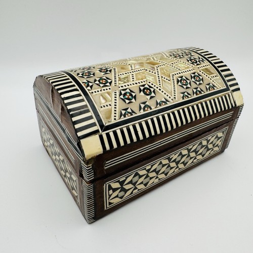 Vintage handmade dome - dome, trinket