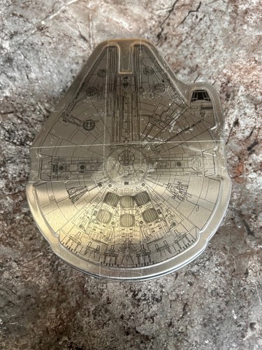 Star wars millenium falcon - star,