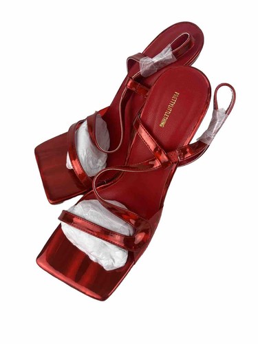 Pretty little thing - red, patent
