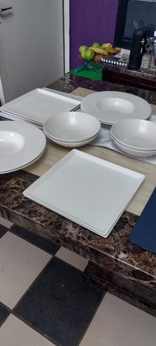12x dudson dinner plates - 12x,