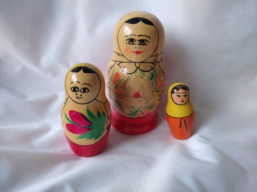 Vintage russian nesting - vintage, dolls