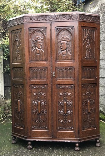 Superb rare carved arts - superb,