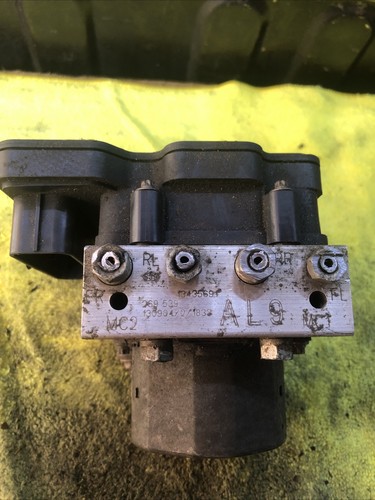 2013 vauxhall meriva - abs, pump