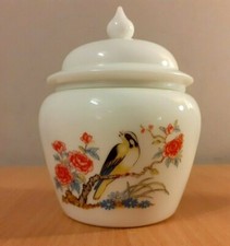 AVON Cottage Chic Milk White