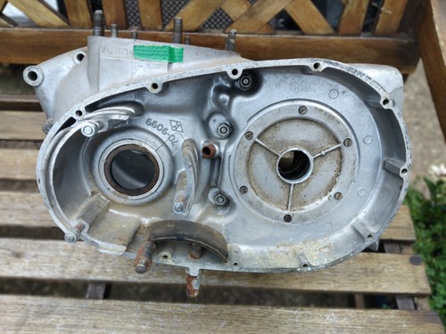 Bsa a65t crankcases oif - a65t,