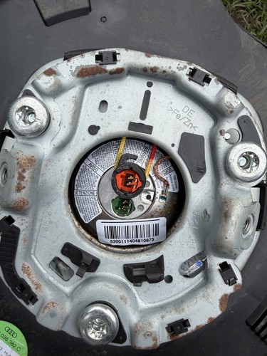 Audi driver airbag - a4, b8