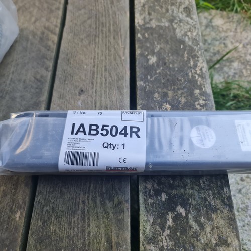Electrak legrand iab504f - legrand,