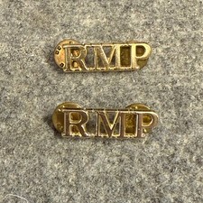 Royal Military Police RMP Gilt Metal Shoulder Titles British Army Regiment Issue