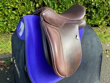 Bates 17" All Purpose Wide Saddle, Heritage Brown Leather.