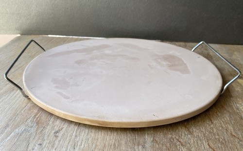 Pizza stone with metal handle - stone,