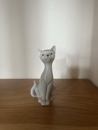 Small grey china cat - small,
