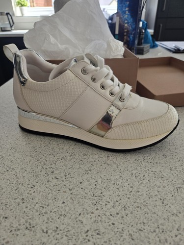 Womans carvela wedge trainers - carvela,