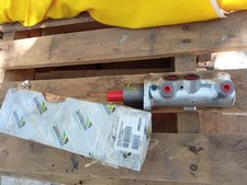 Brake pump cylinder Maestro