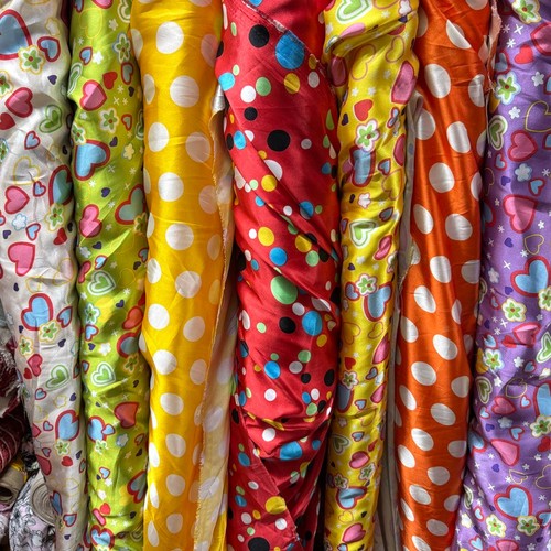 10m satin polka dot spots - dot,