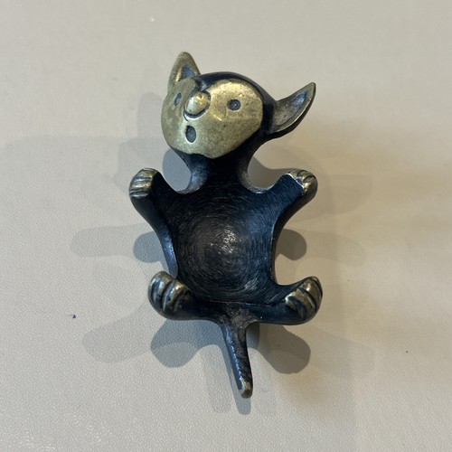 Brass cat paper weight - paper,