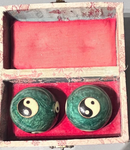 Boxed vintage chinese - vintage,