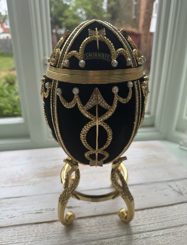 Smirnoff black gold faberge - black,