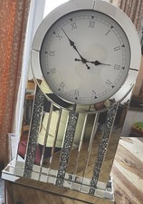CLOCK MODERN GLASS & CRYSTAL