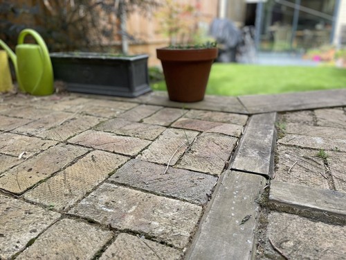 650 reclaimed bricks used - bricks-,