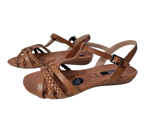 New womens 7 wide - 7, fit