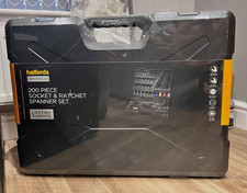 BOXED & SEALED Halfords